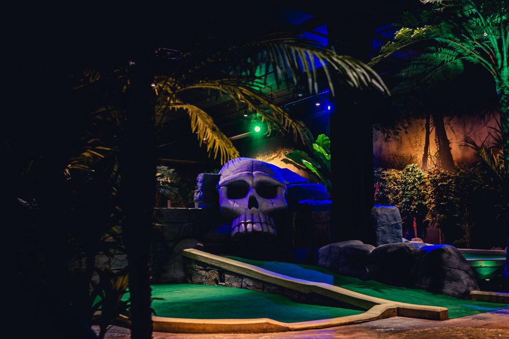 Treat your Mum to adventure golf and a free cocktail
