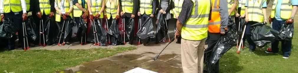 Businesses support #LoveHullHateLitter