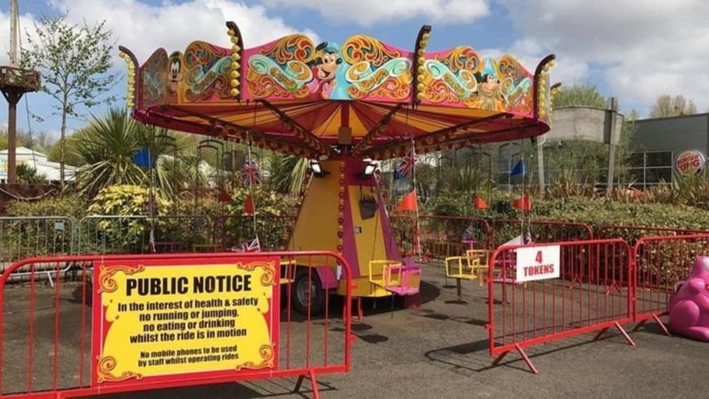 Hull Fair honours 800-year charter with city centre ride